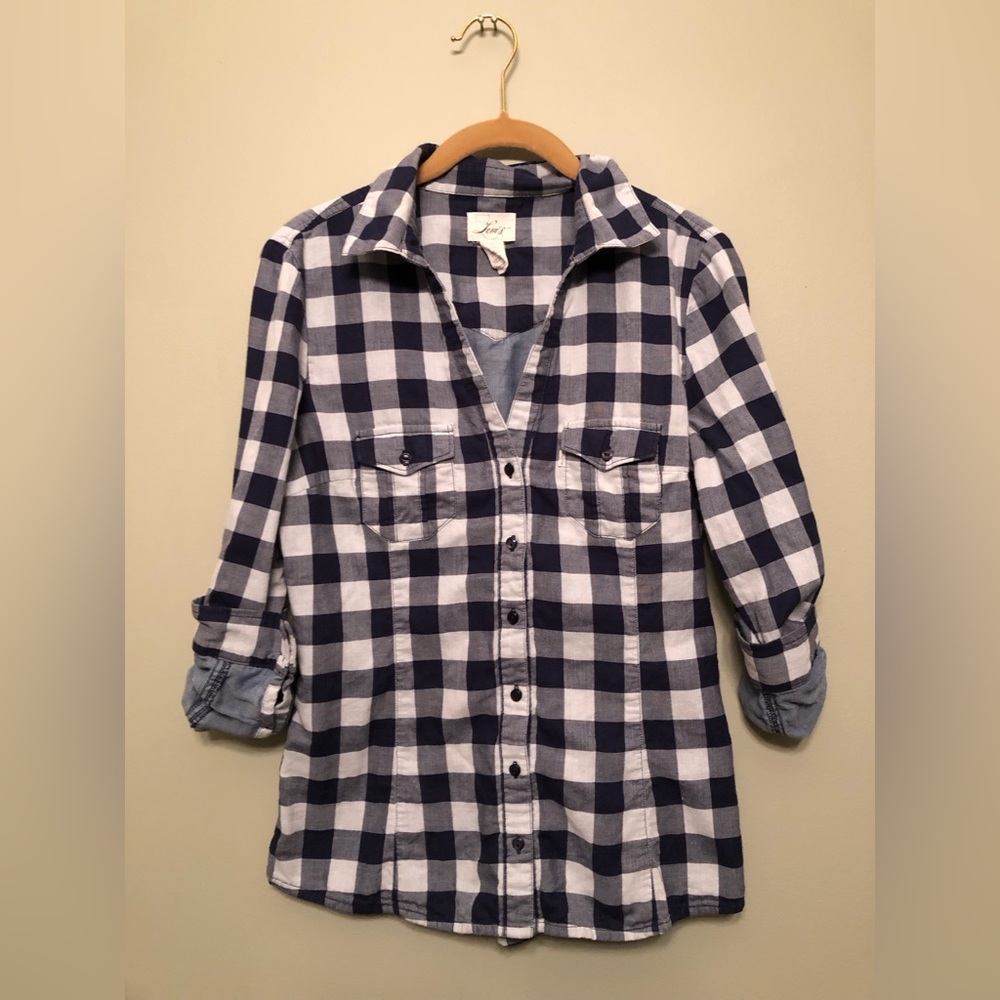Levi’s | Blue & White Plaid Long-Sleeve Button-Up Shirt with Stretchy Fit